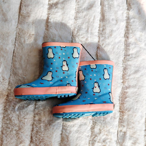 أحذية مطر للأطفال